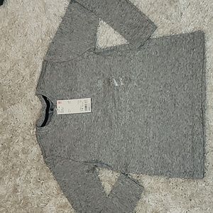 Uniqlo Crew Neck long sleeve tee 7-8 Grey (kt3)